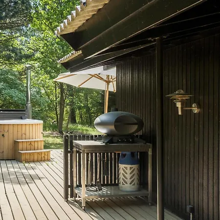 Pet Friendly In Sjaellands Odde Holiday home *
